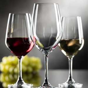 Wine & Champagne Glasses