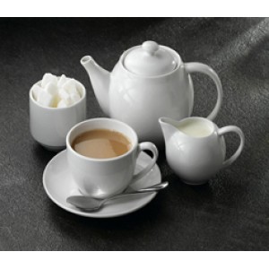 Porcelite Teapots & Milk Jugs