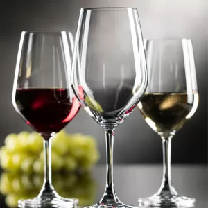 Wine & Champagne Glasses
