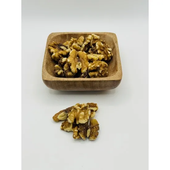 Translucent Bag of Gem Walnuts Halves 1kg