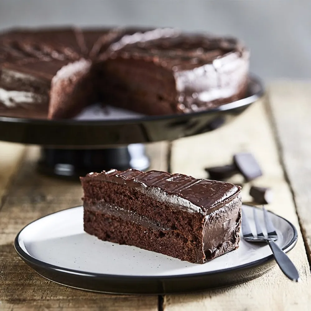 Double Chocolate Fudge Cake 16 Portions