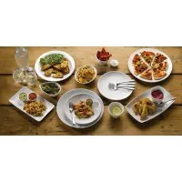 Simply Winged Plates