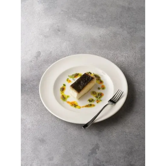 Academy Rimmed Plates
