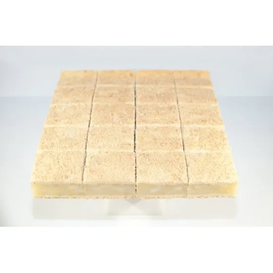 Image of Apple Crumble Tray Bake 36 Portions.