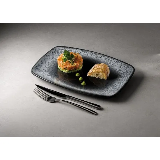 Black and White Rectangular Plate