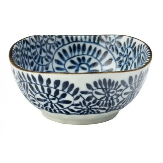 Blue and White Bowl With Flower Patterned Bowl