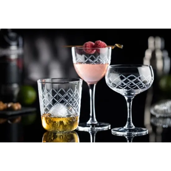 Rounded Martini Glass With Diamond Pattern