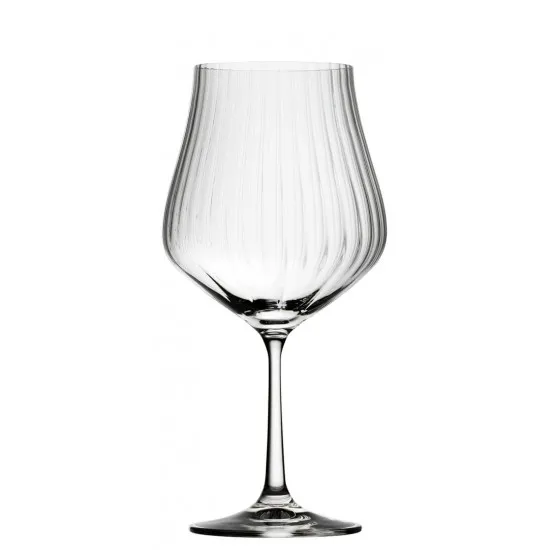 Optic shaped wine glass with rippled pattern