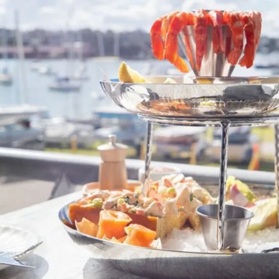 Vintage Steel Seafood Tower Small Stand 18 X 12.5cm