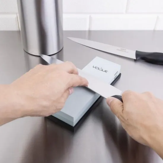Vogue Dual Grit Whetstone (coarse/fine)