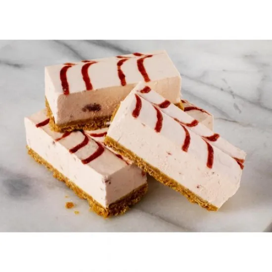Pr Tray Bake Strawberry Cheesecake 44pc.