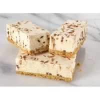 Pr Traybake Baileys Cheesecake 44pc.