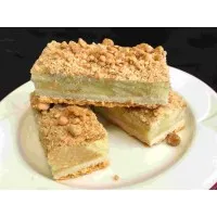 Pr Traybake Apple Crumble 44pc.